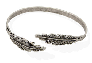 Levant's Feather Bracelet